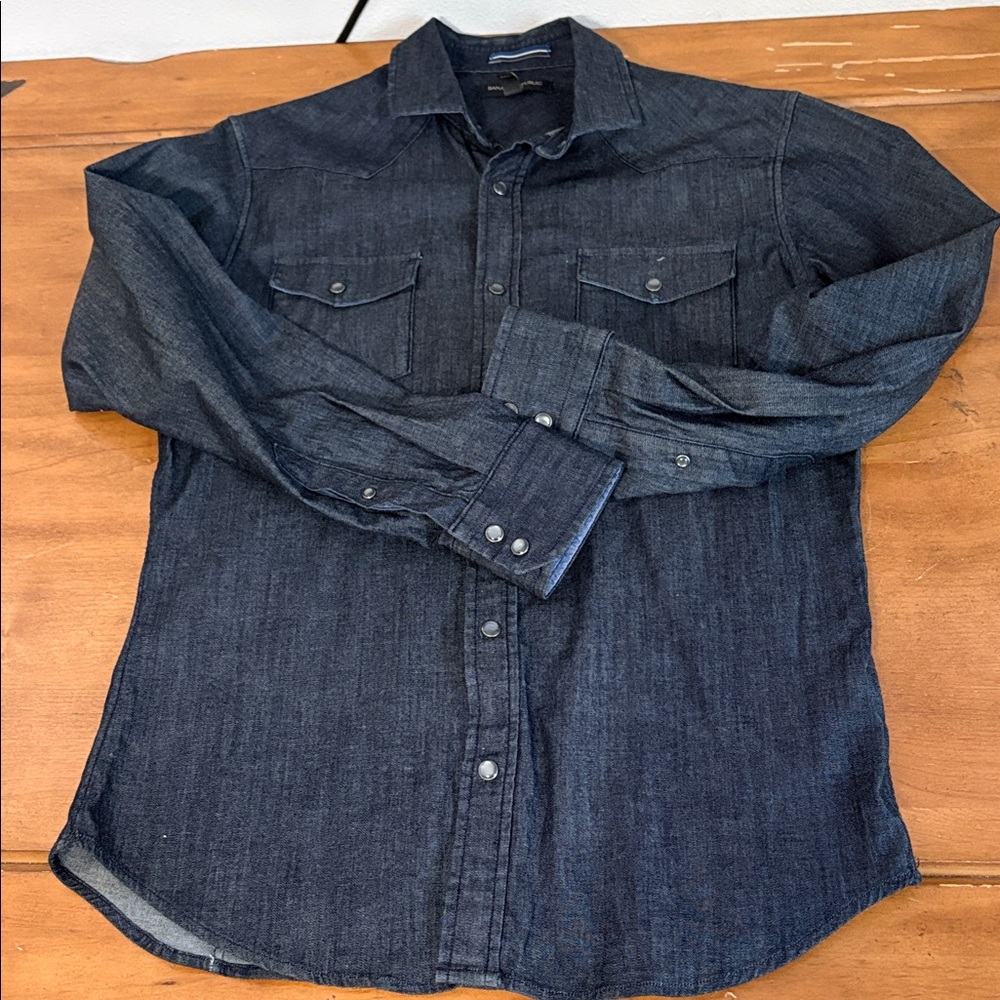 Banana Republic Dark Blue Denim Shirt Size Small - Picture 10 of 10